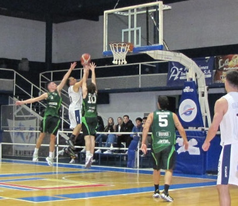 Racing se asegur el primer puesto de la fase regular